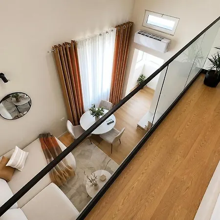 Apartment Aura Luxury The Loft